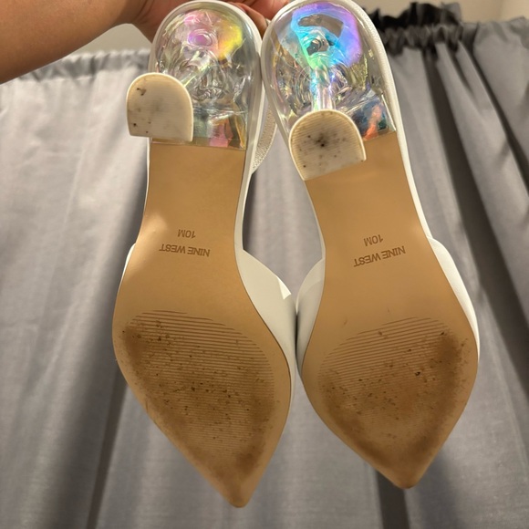 Nine West White Sling Back Pointed Toe Heels - Picture 7 of 7